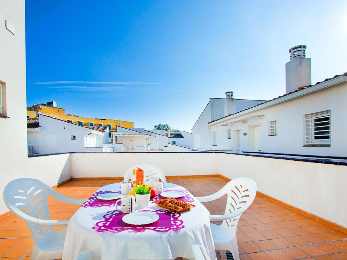 Apartment Platja De Roses-6 By Interhome Exterior photo