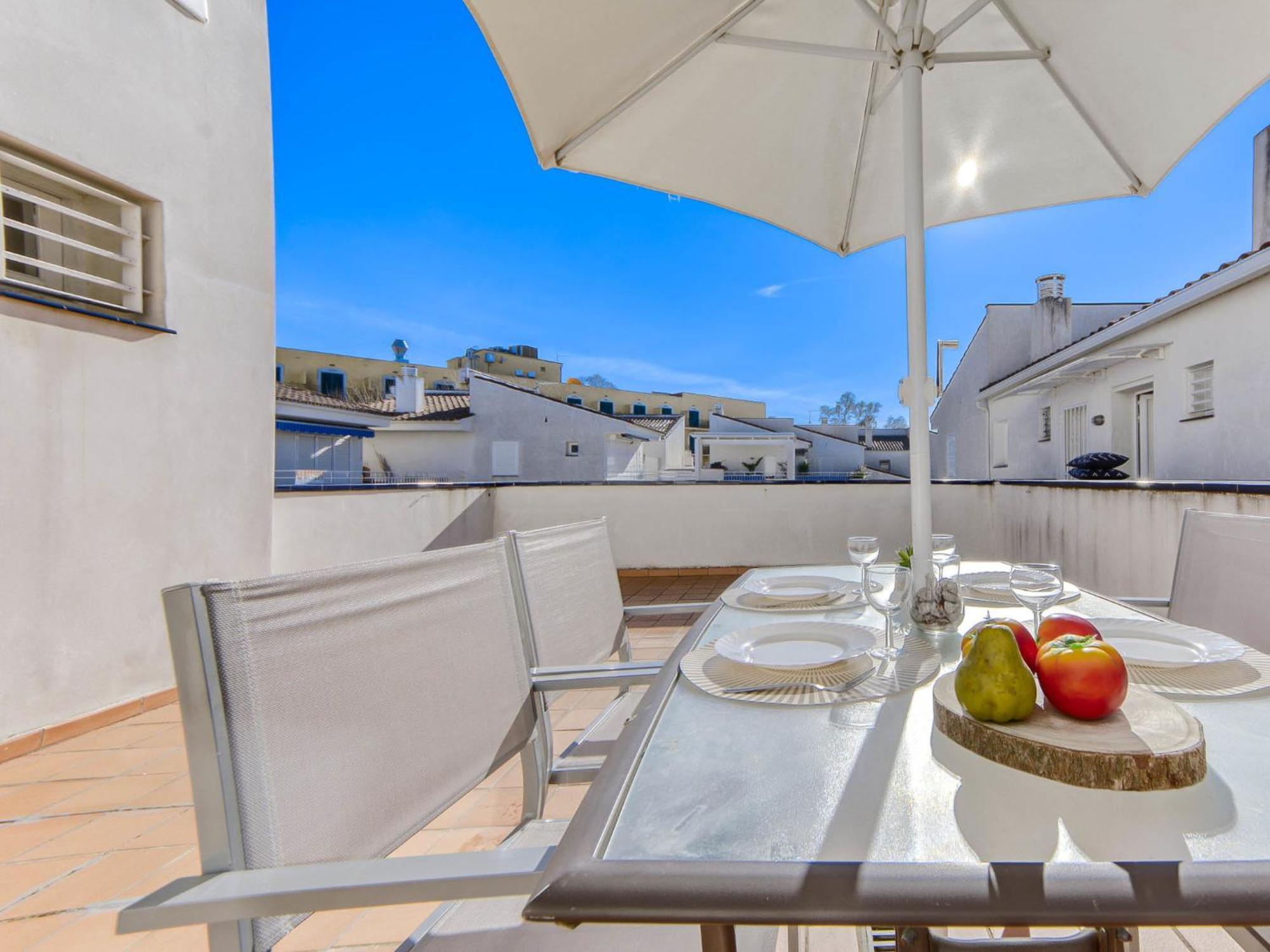 Apartment Platja De Roses-6 By Interhome Exterior photo